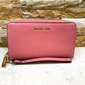 Michael Kors Large Leather Smartphone Wristlet
